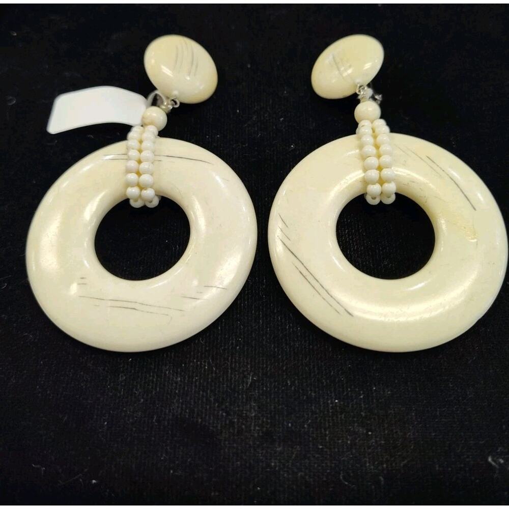 Vintage Faux Ivory Dangle Drop Clip-On 3 “ Length